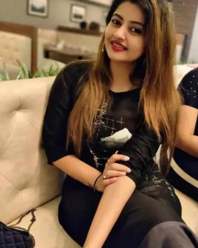 Isha Saxena